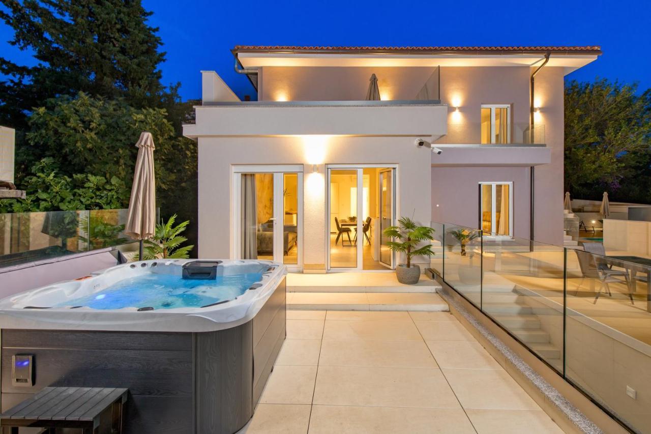 Villa Mar Selce Eksteriør bilde